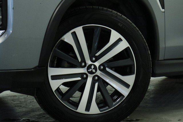 Used 2022 Mitsubishi Outlander Sport SE FWD image 3