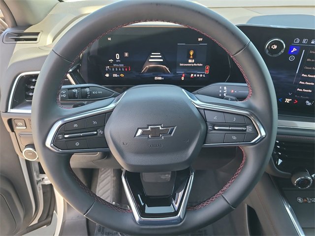 Used 2025 Chevrolet Suburban RST image 28