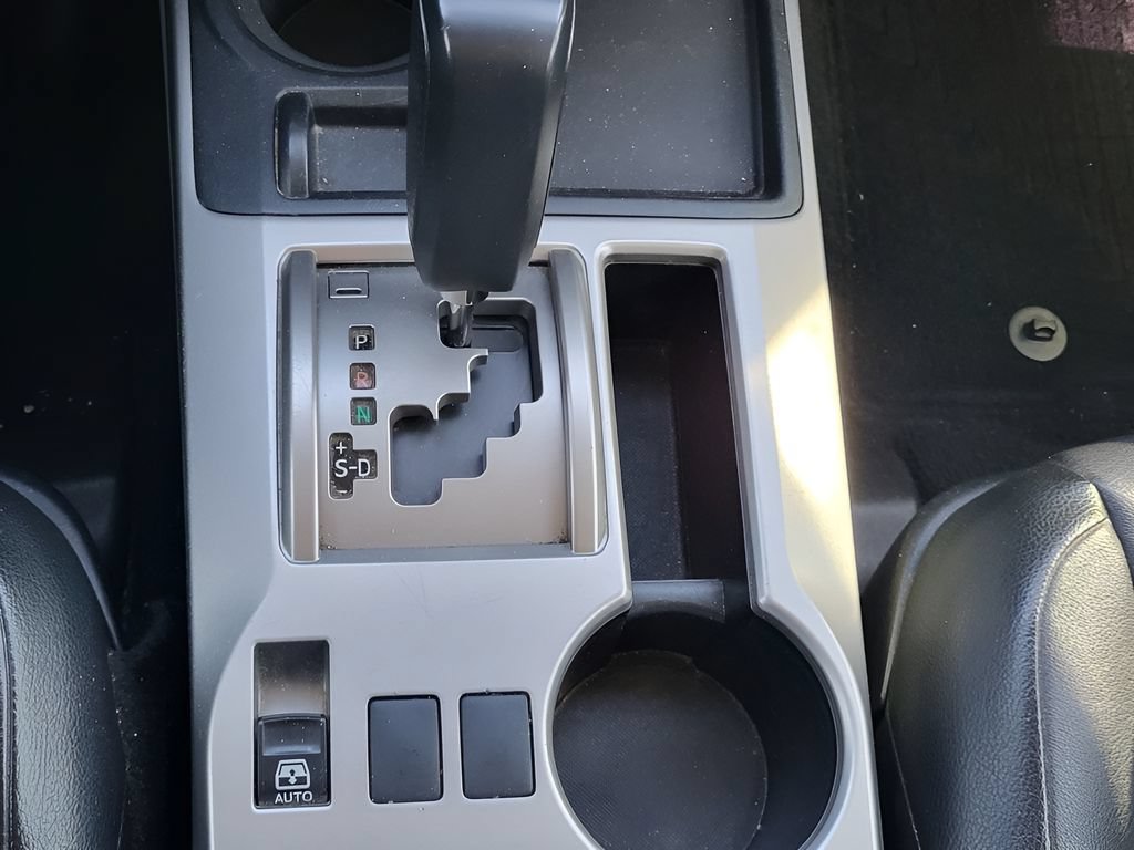 Used 2013 Toyota 4Runner SR5 RWD image 14
