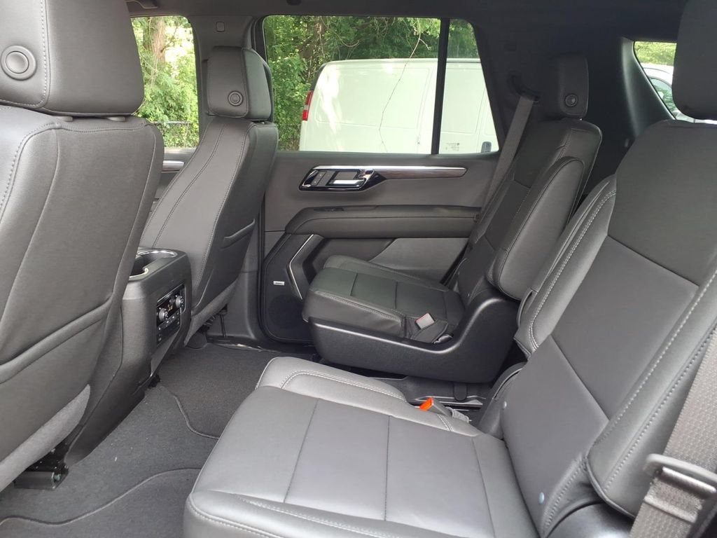 New 2026 Chevrolet Tahoe LT w/ Comfort Package AWD/4WD image 16