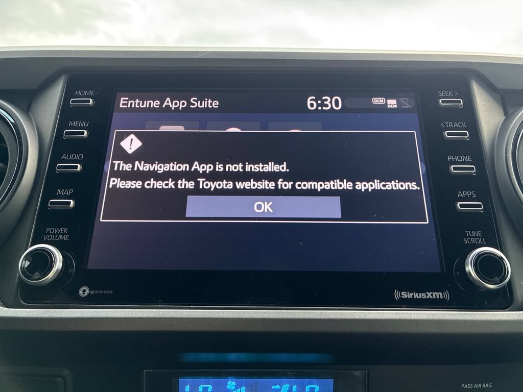 Used 2021 Toyota Tacoma TRD Off-Road AWD/4WD image 20