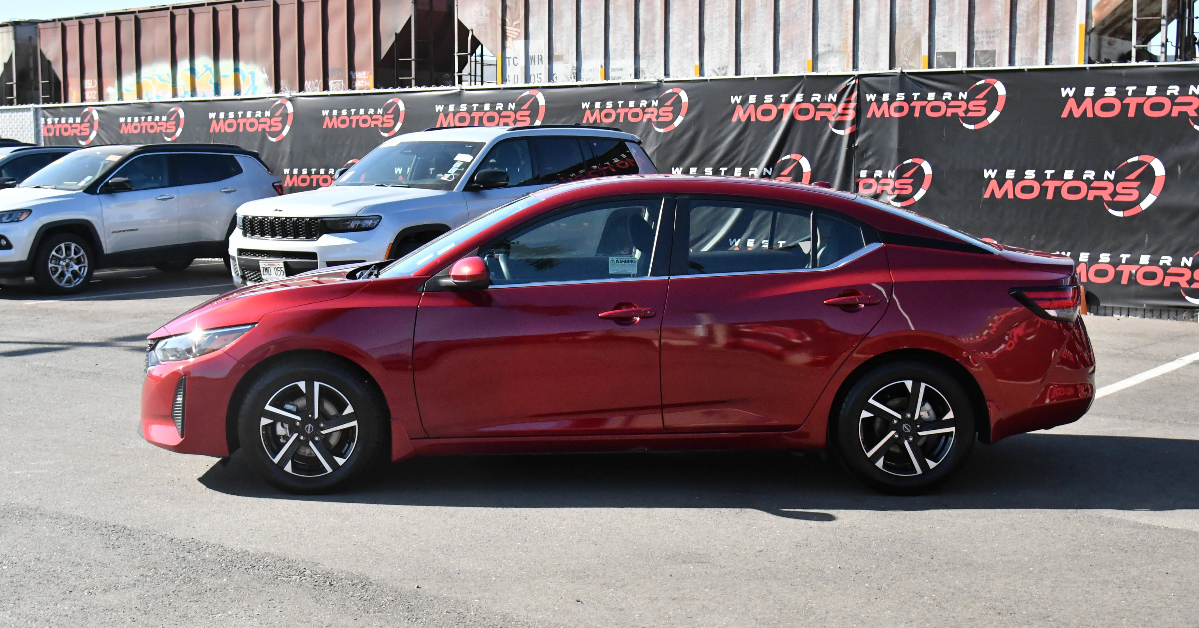 Used 2025 Nissan Sentra SV FWD image 4