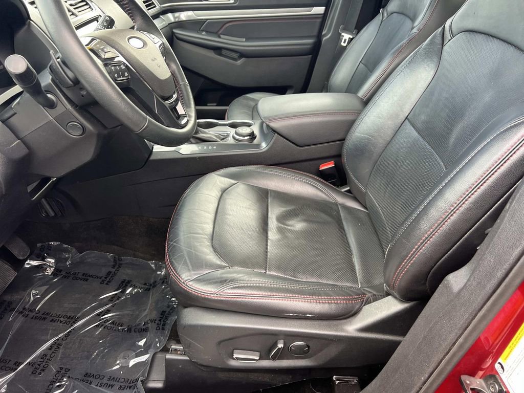 Used 2018 Ford Explorer Sport AWD/4WD image 15