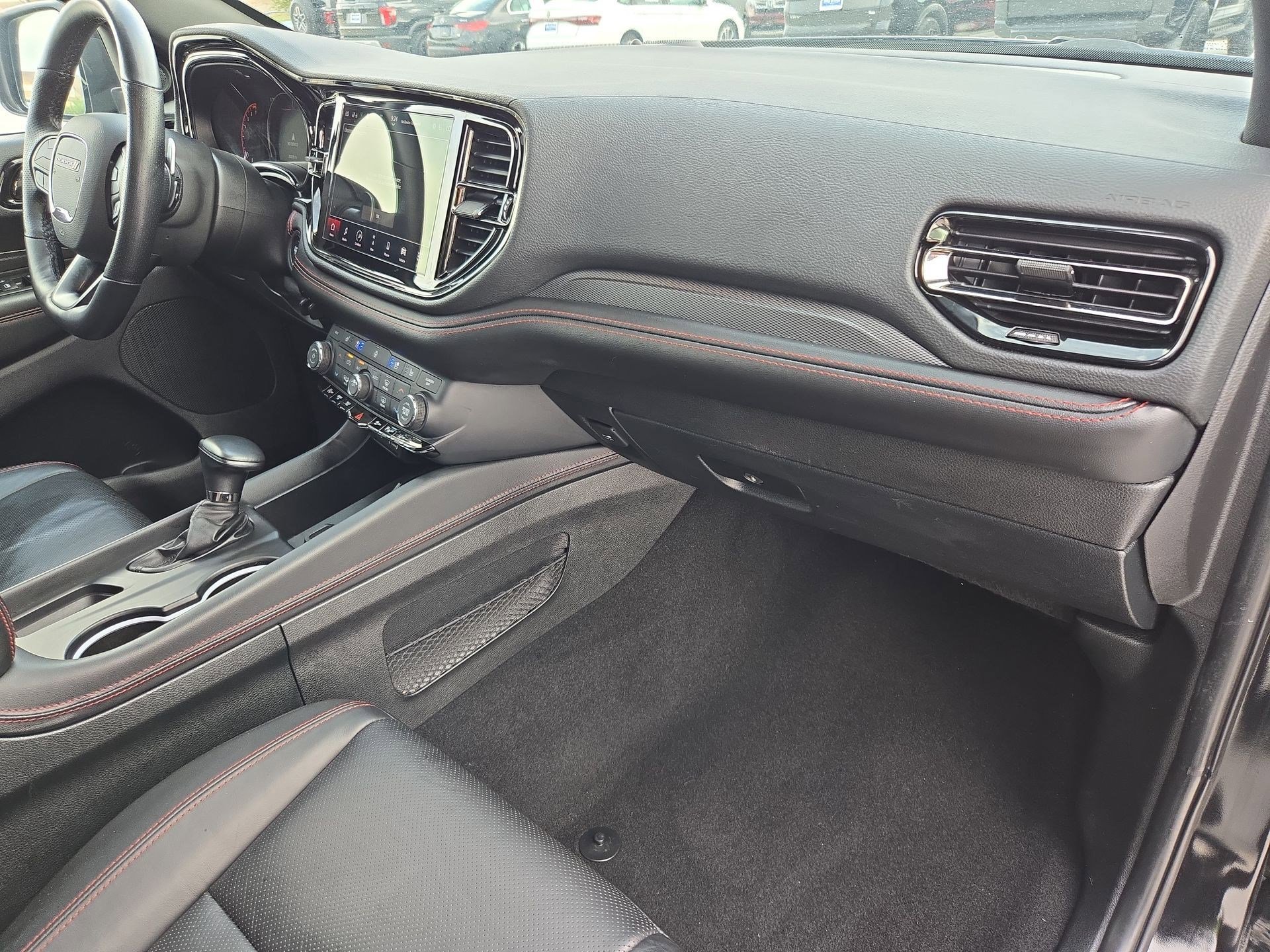 Used 2025 Dodge Durango GT image 34
