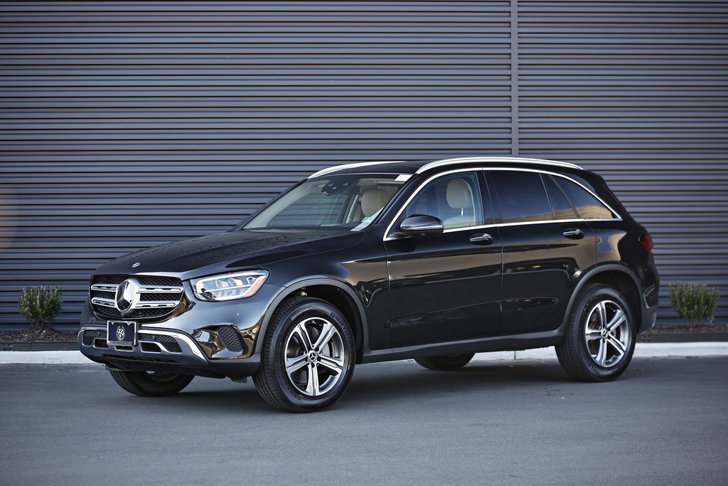 Used 2022 Mercedes-Benz GLC 300 4MATIC image 1