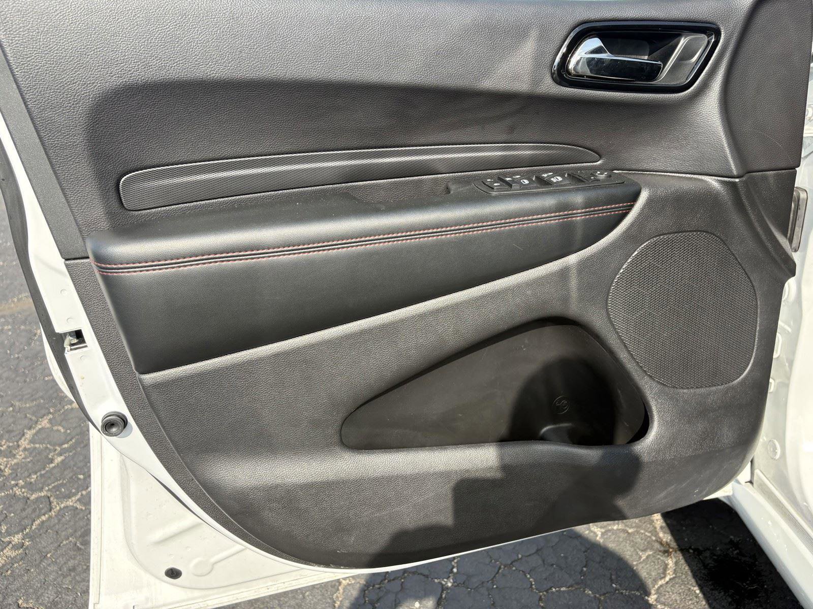 Used 2025 Dodge Durango GT AWD/4WD image 14