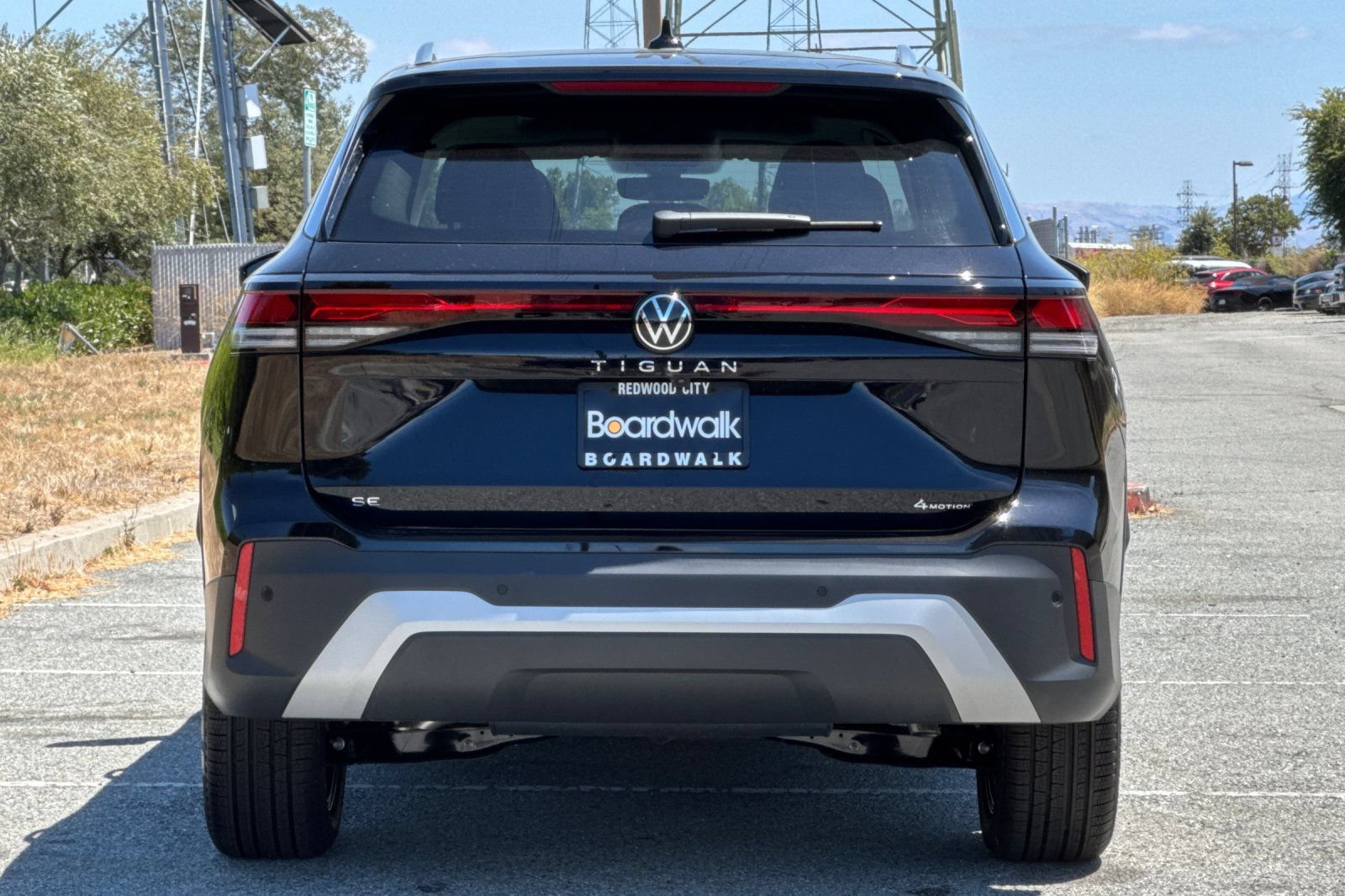 New 2026 Volkswagen Tiguan SE AWD/4WD image 5