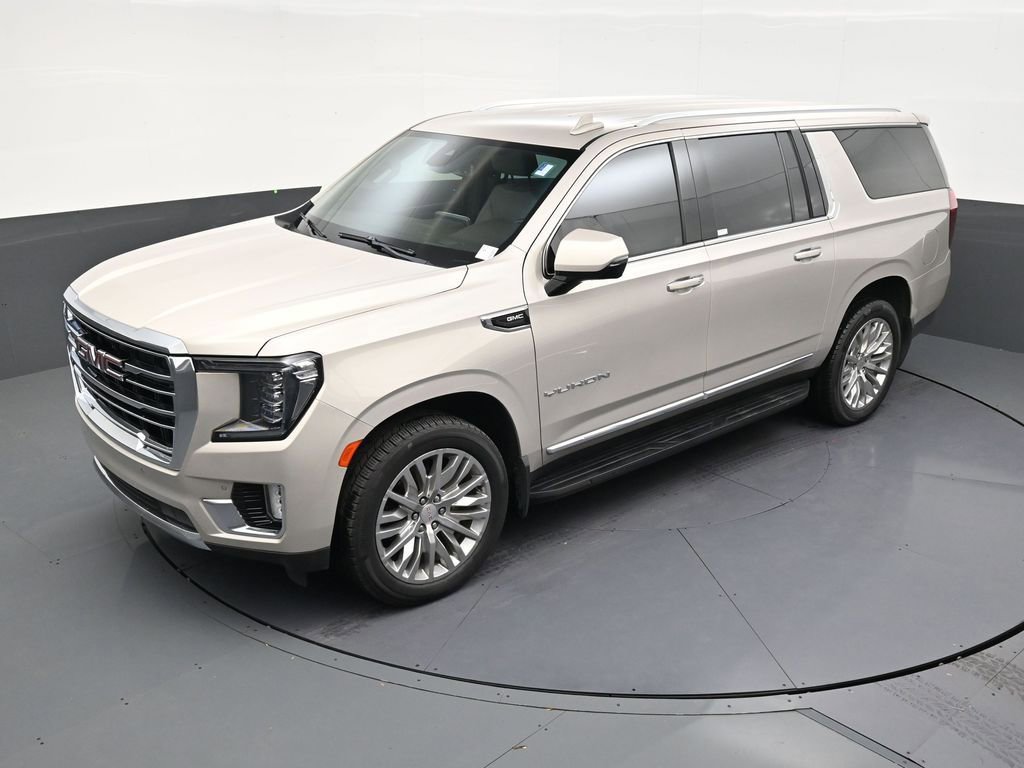 Used 2023 GMC Yukon XL SLT w/ SLT Luxury Package RWD image 11