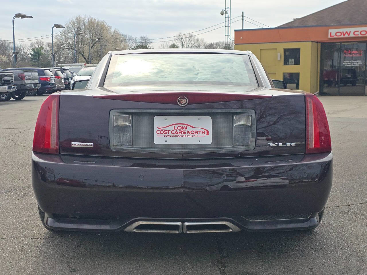 Used 2009 Cadillac XLR image 6