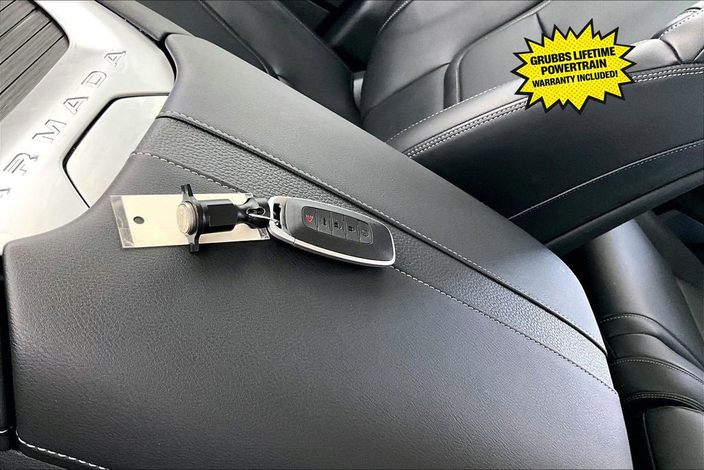 Used 2025 Nissan Armada SV image 13