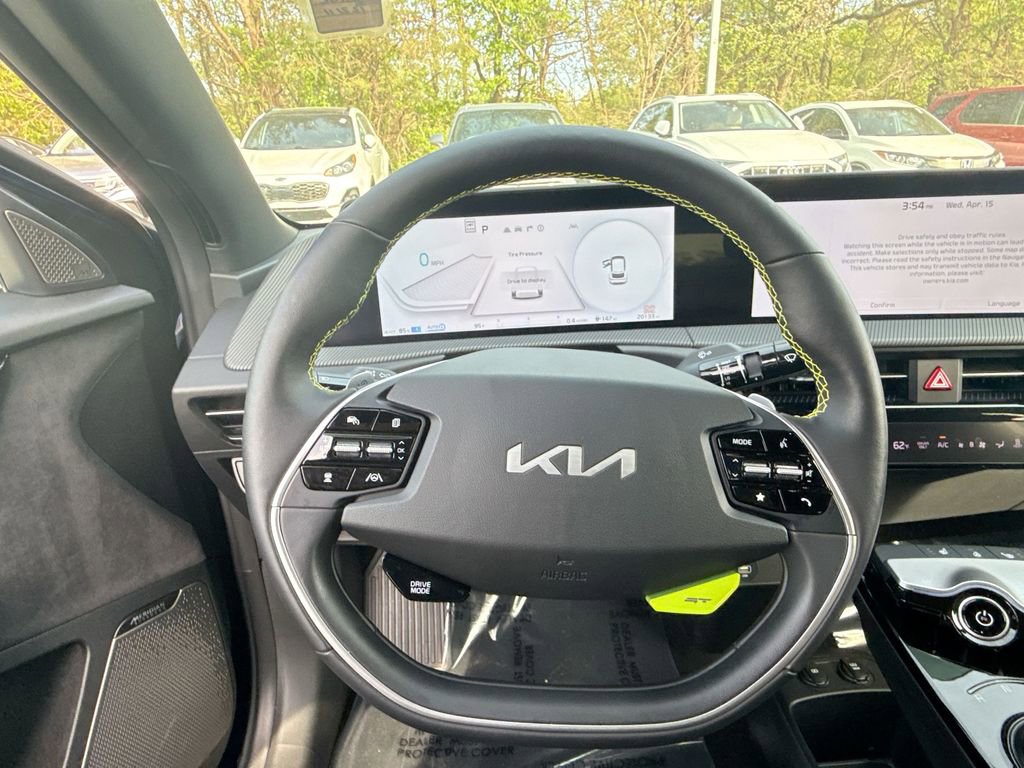 Used 2023 Kia EV6 GT image 11