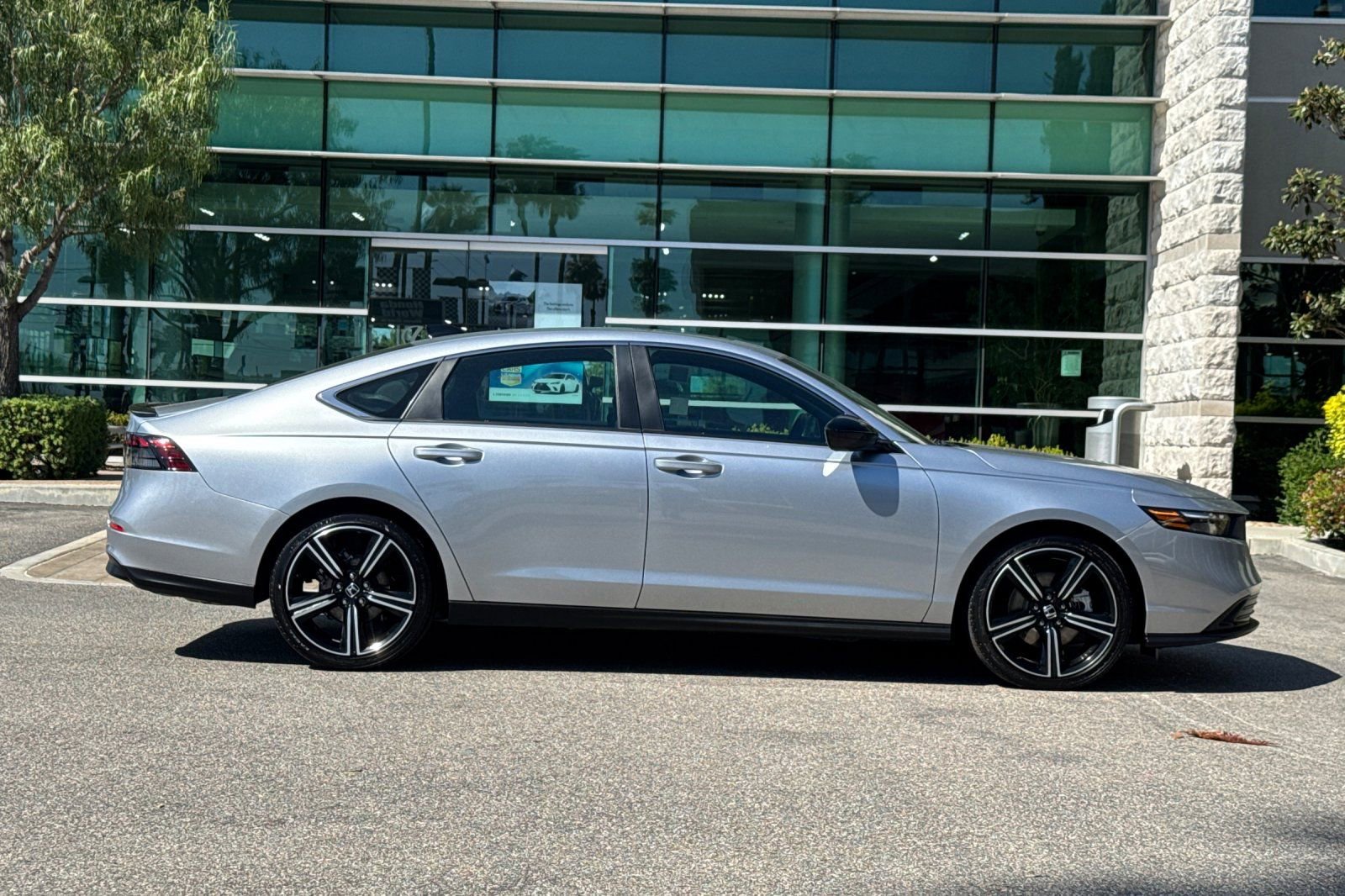 Certified 2025 Honda Accord Sport image 3