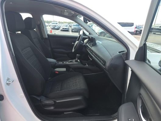 Used 2025 Honda HR-V LX image 5