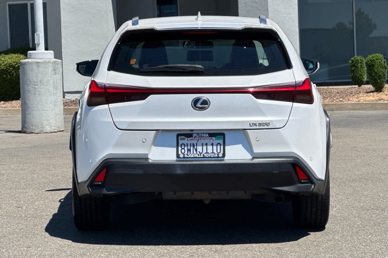 Used 2021 Lexus UX 200 w/ Accessory Package (Z1) FWD image 8