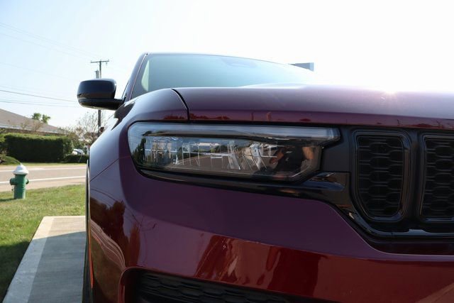 New 2025 Jeep Grand Cherokee Altitude w/ Trailer Tow Package image 4