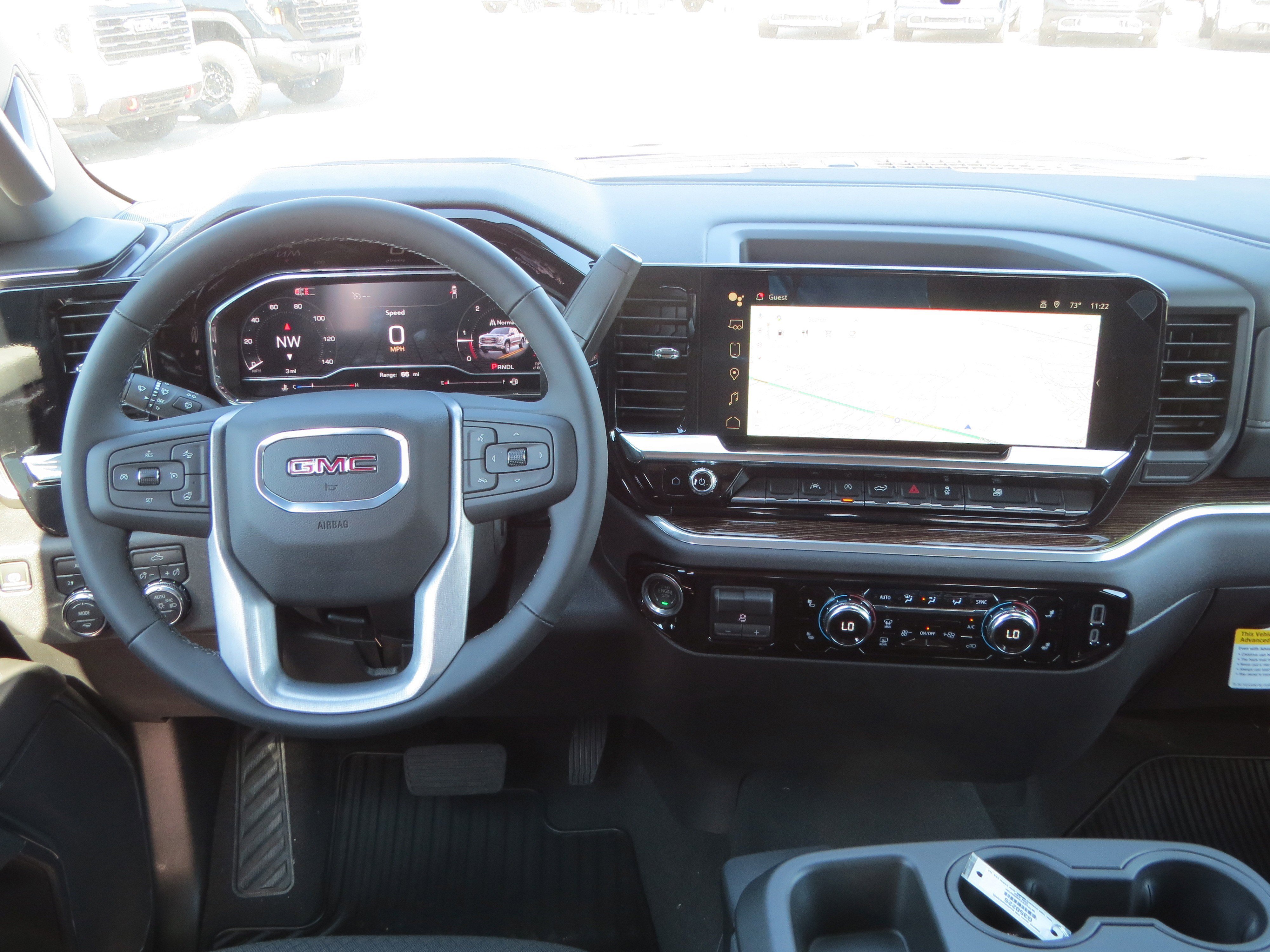 New 2025 GMC Sierra 1500 Elevation image 18