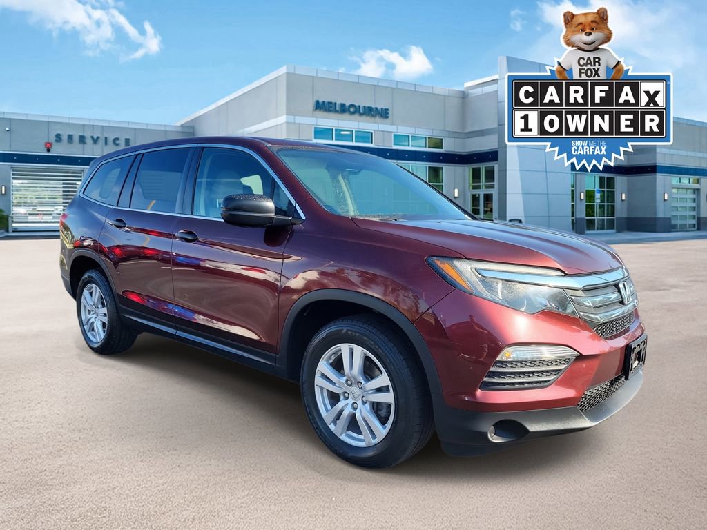 Used 2018 Honda Pilot LX image 1