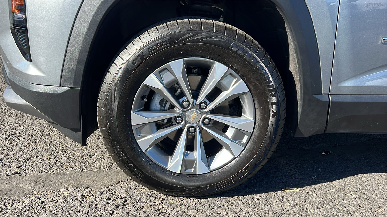 Certified 2025 Chevrolet Equinox LT AWD/4WD image 10