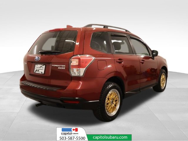 Used 2017 Subaru Forester 2.5i w/ Alloy Wheel Package AWD/4WD image 2