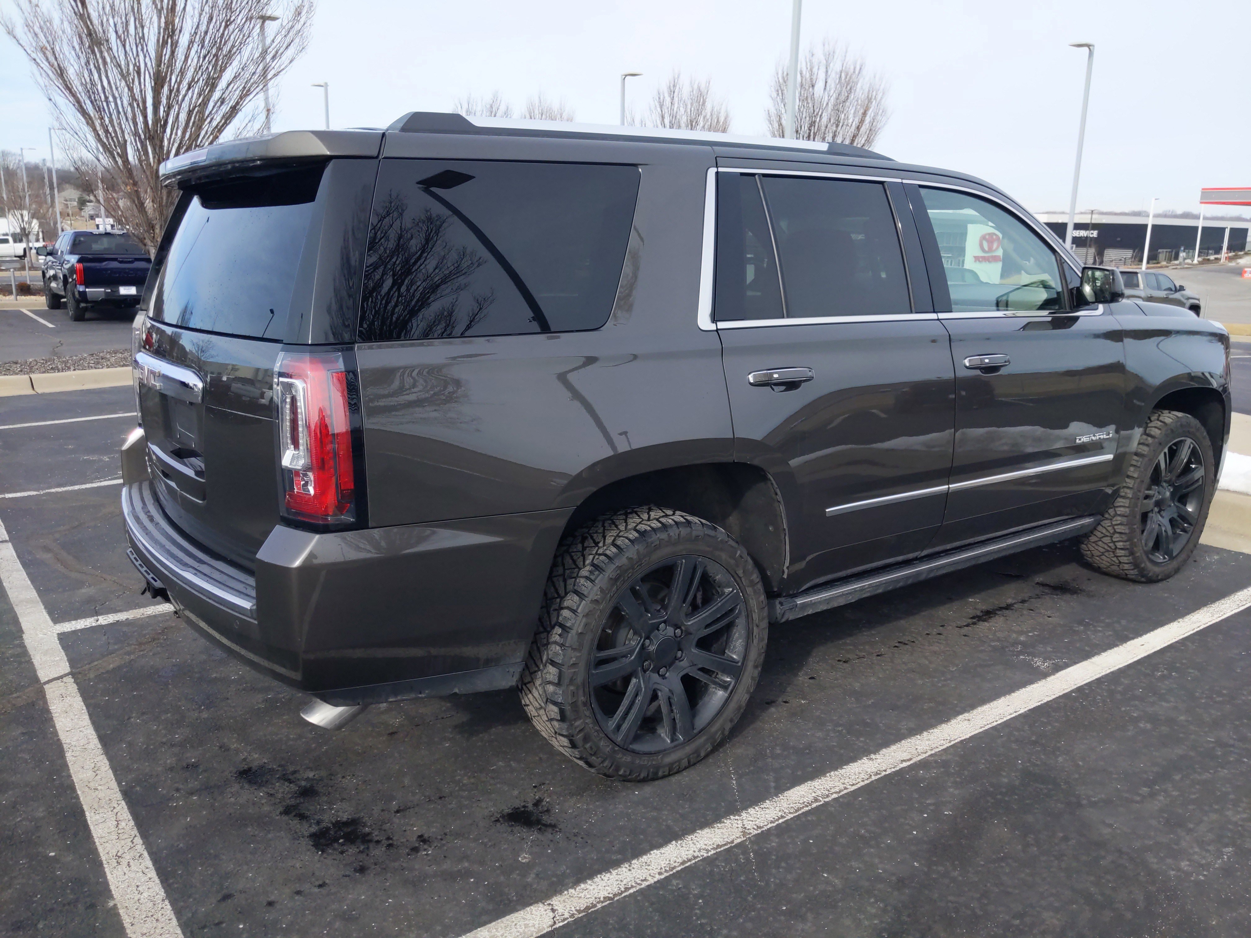 Used 2019 GMC Yukon Denali w/ Denali Ultimate Package image 10