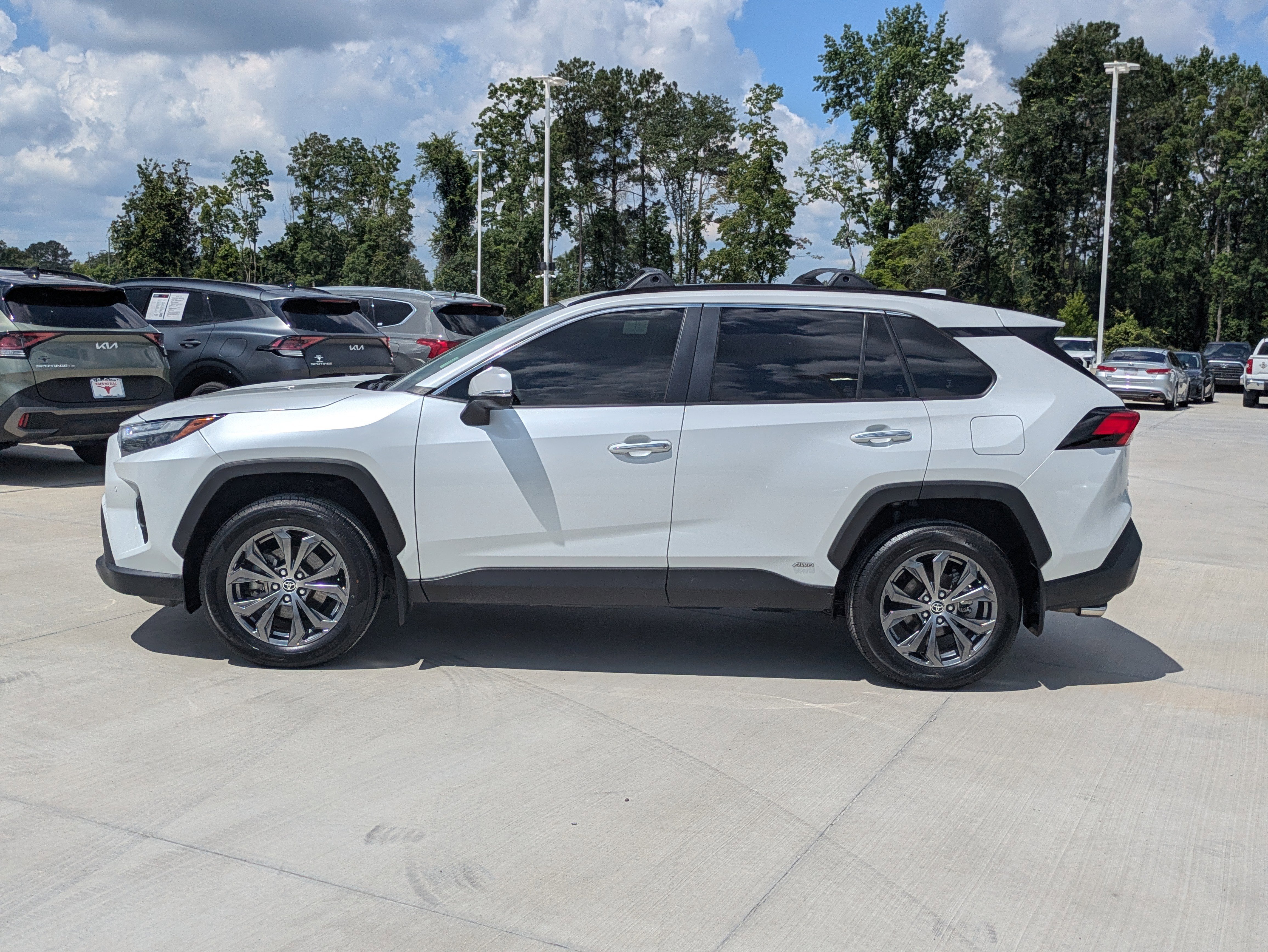 Used 2023 Toyota RAV4 Limited AWD/4WD image 2