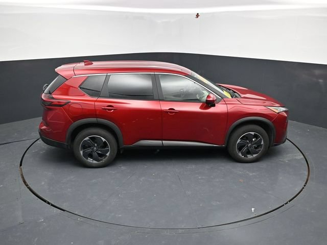 Used 2025 Nissan Rogue SV AWD/4WD image 41