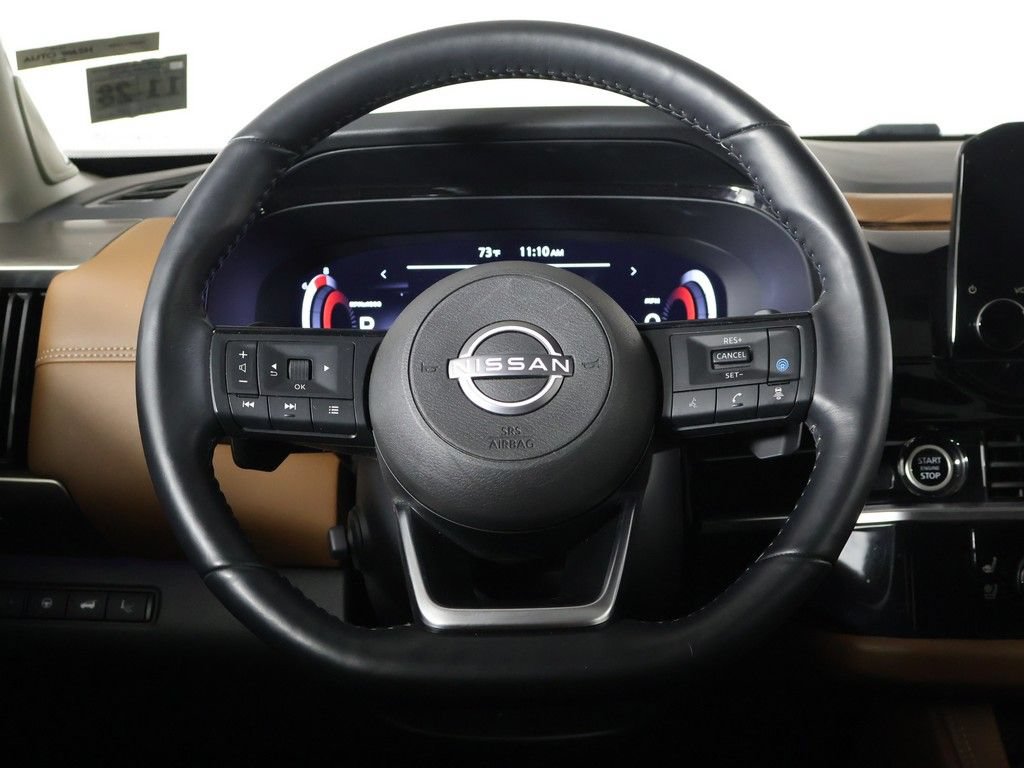 Used 2024 Nissan Pathfinder Platinum w/ Lighting Package (N93) AWD/4WD image 39