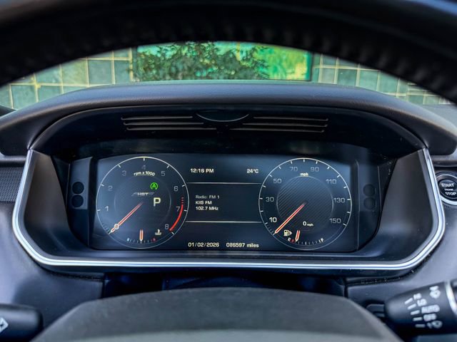 Used 2016 Land Rover Range Rover Sport HSE image 25