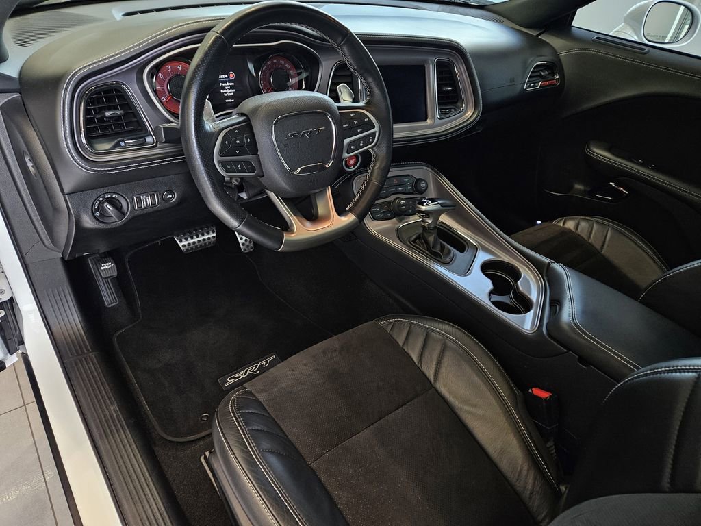 Used 2023 Dodge Challenger SRT Hellcat RWD image 6