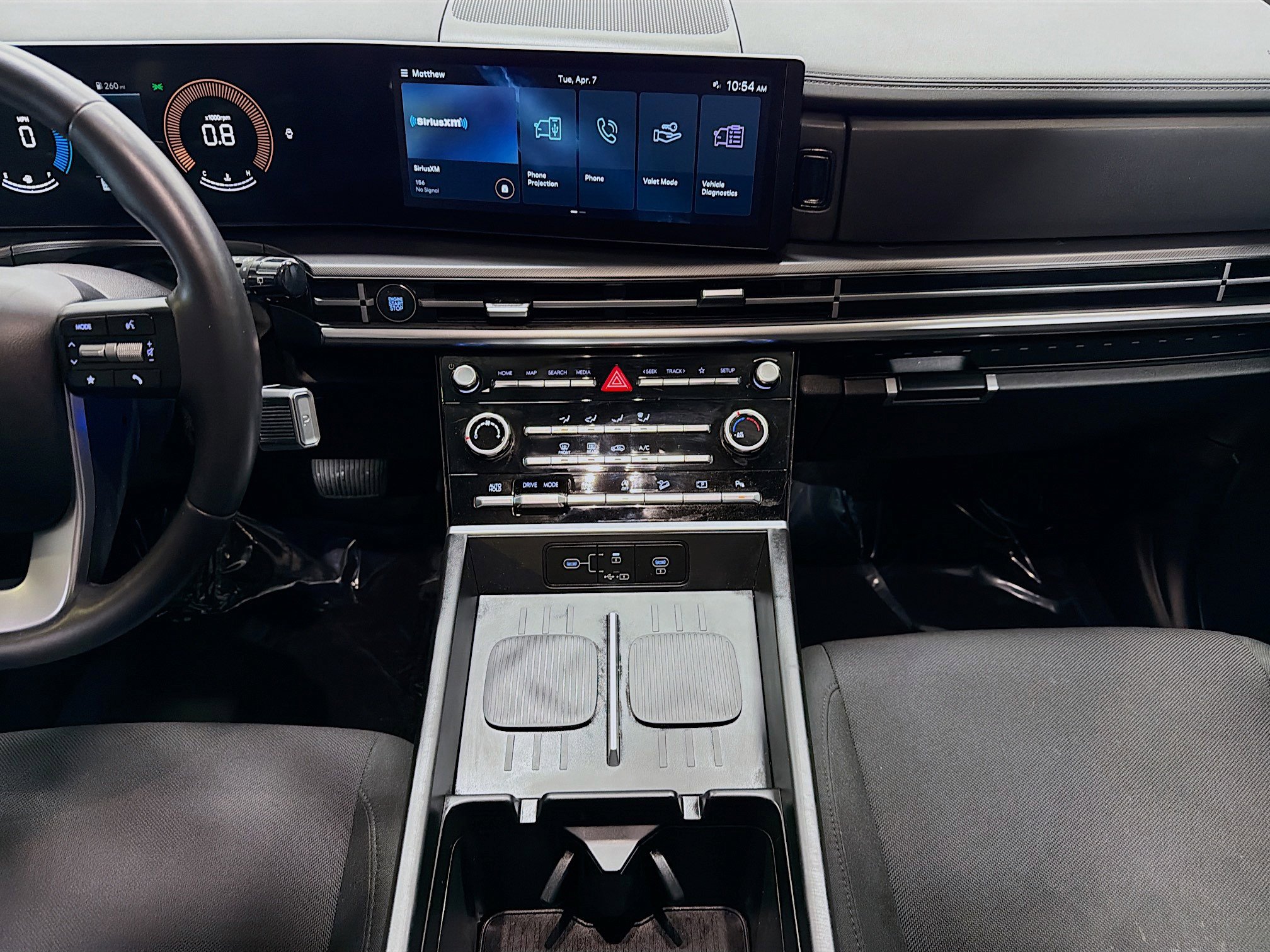 Used 2025 Hyundai Santa Fe SE AWD/4WD image 18