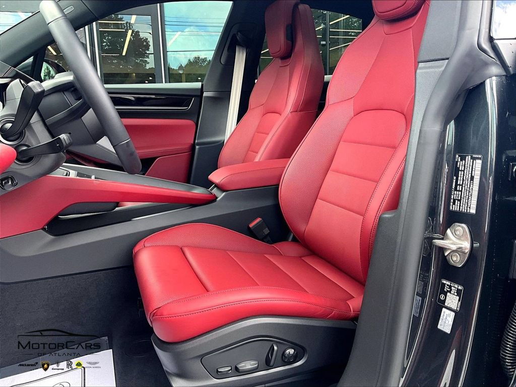 Used 2026 Porsche Macan Electric RWD image 21