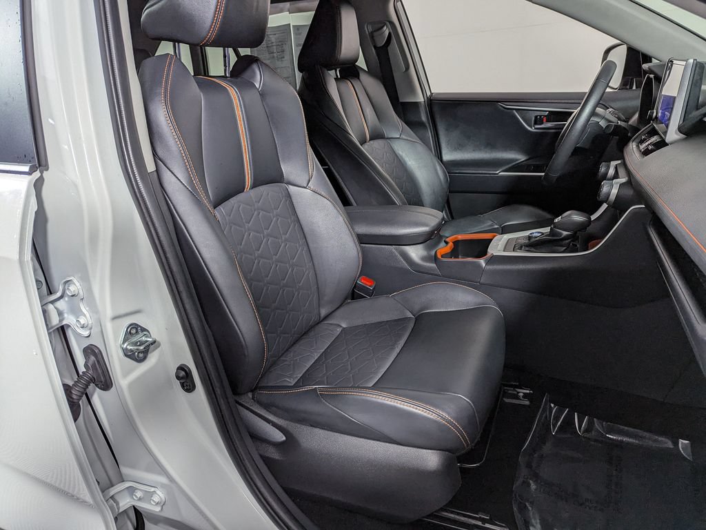 Used 2024 Toyota RAV4 Adventure AWD/4WD image 24