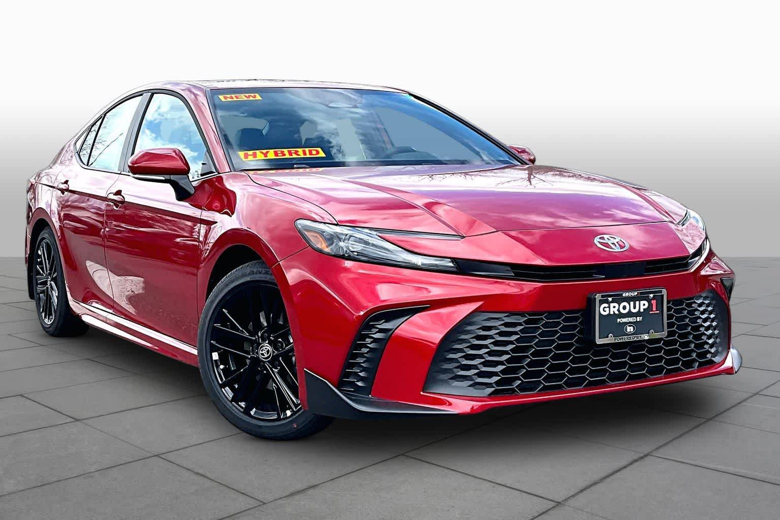 New 2026 Toyota Camry SE FWD image 2