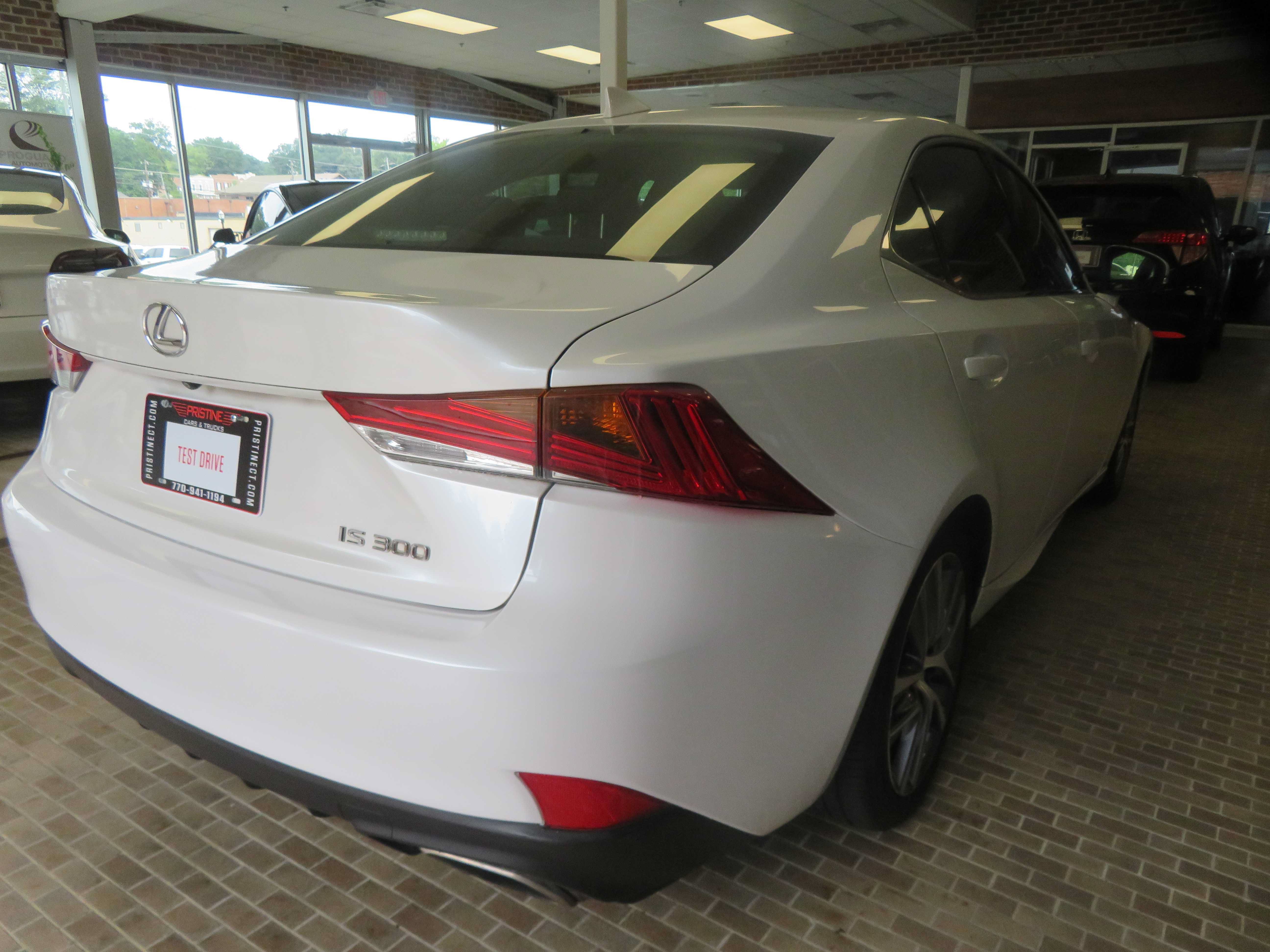 Used 2018 Lexus IS 300 w/ Accessory Package 2 RWD image 4
