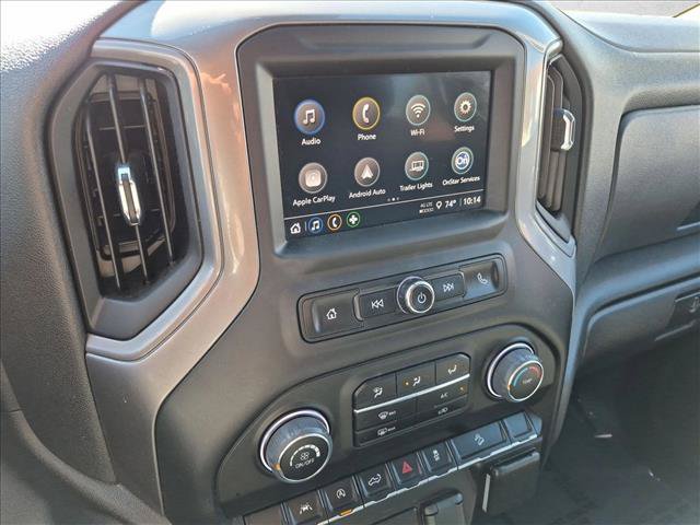 Used 2022 Chevrolet Silverado 1500 Custom Trail Boss w/ LPO, Dark Essentials Package AWD/4WD image 13