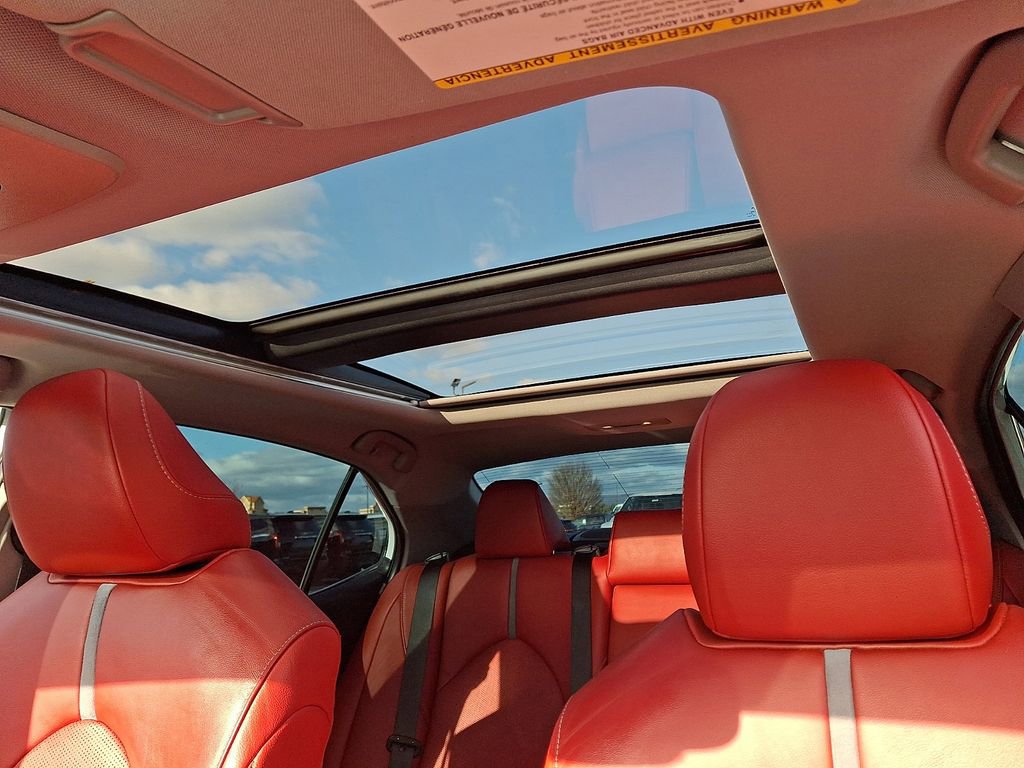 Used 2019 Toyota Camry XSE image 14