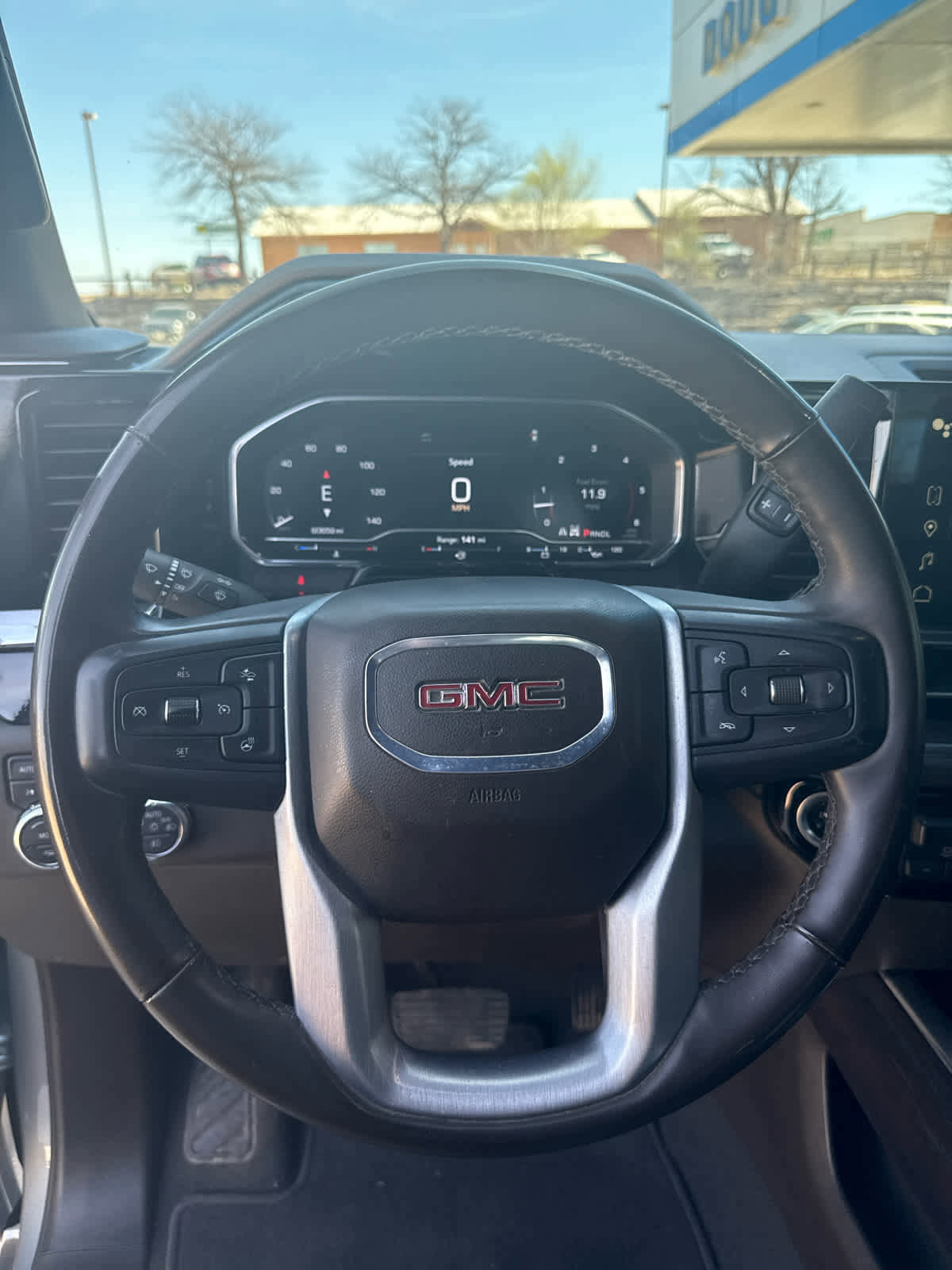 Used 2024 GMC Sierra 2500 SLT w/ SLT Convenience Package image 22