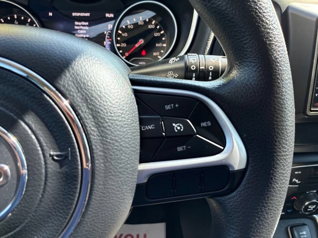 Used 2018 Jeep Compass Sport w/ Tech Group FWD image 40