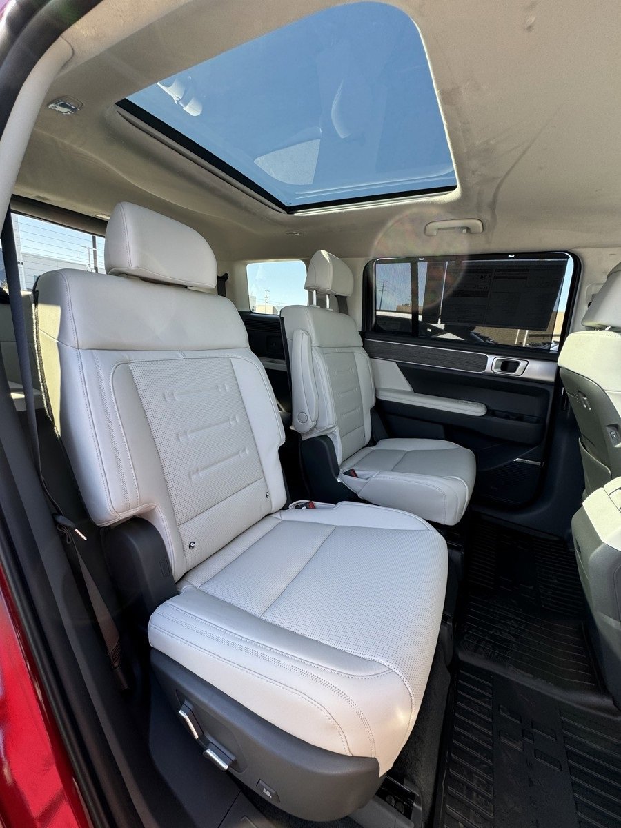 New 2026 Hyundai Santa Fe Calligraphy image 15