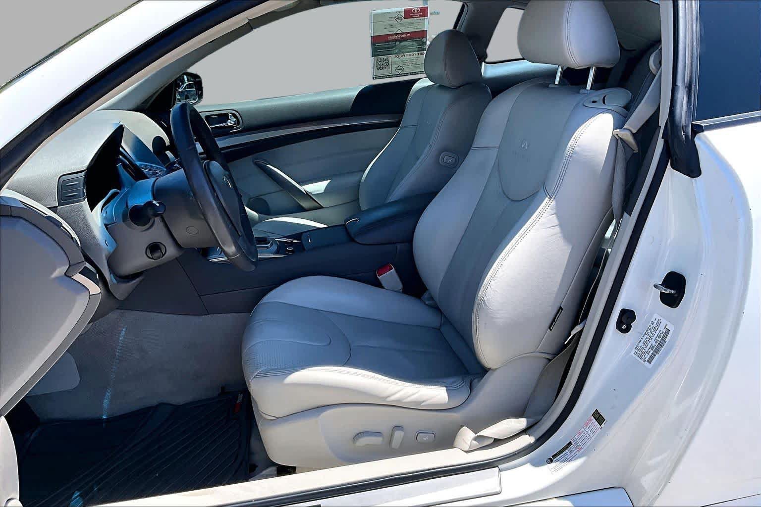 Used 2012 INFINITI G37 Journey w/ Premium Pkg RWD image 7