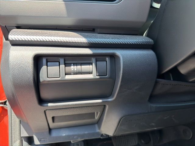 Used 2024 Subaru Crosstrek 2.5i Limited w/ Crosstrek Mirror Package AWD/4WD image 21