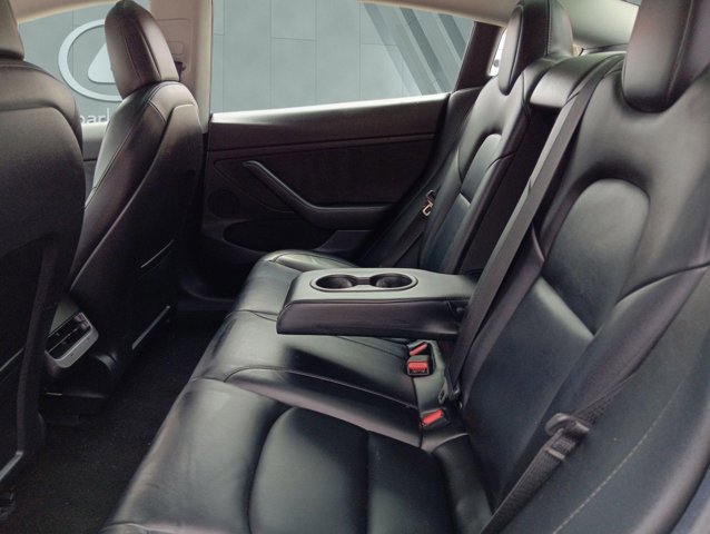 Used 2022 Tesla Model 3 Long Range image 11