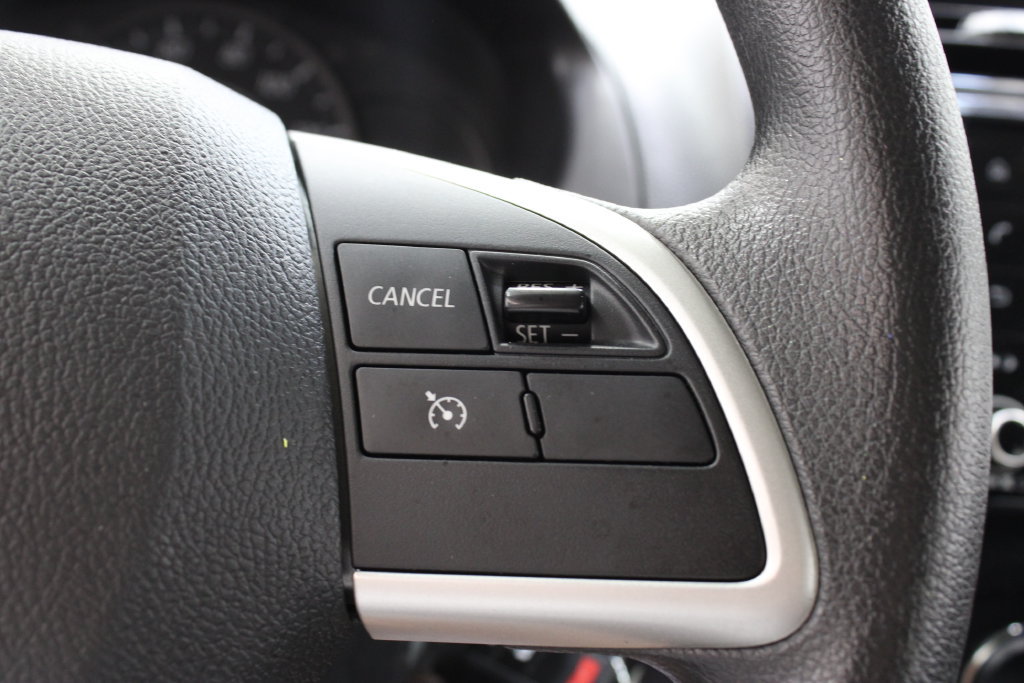 Used 2024 Mitsubishi Mirage ES FWD image 24