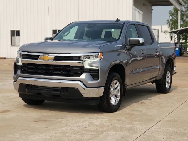 Used 2023 Chevrolet Silverado 1500 LT AWD/4WD image 3
