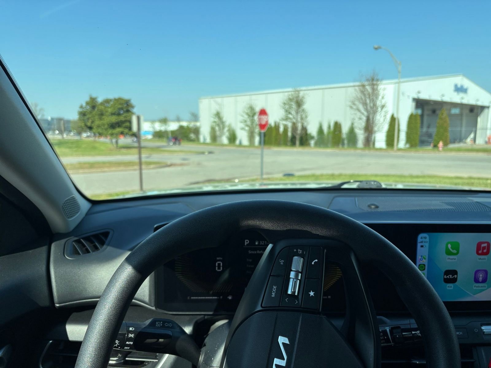 Used 2025 Kia K4 FWD image 33