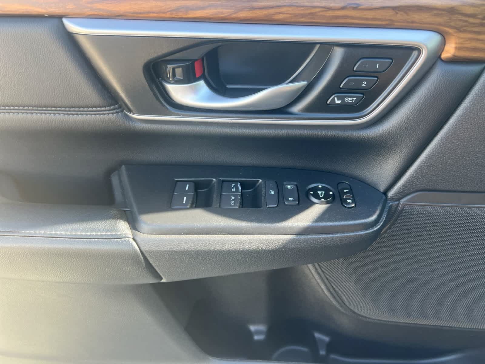 Used 2020 Honda CR-V EX-L image 24