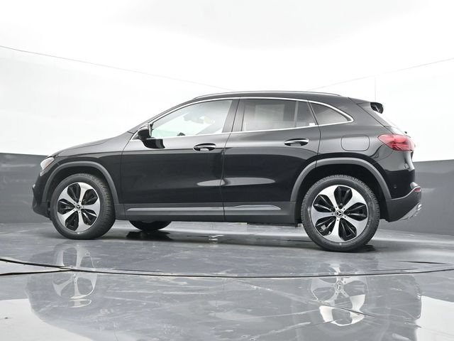 Used 2025 Mercedes-Benz GLA 250 4MATIC image 48