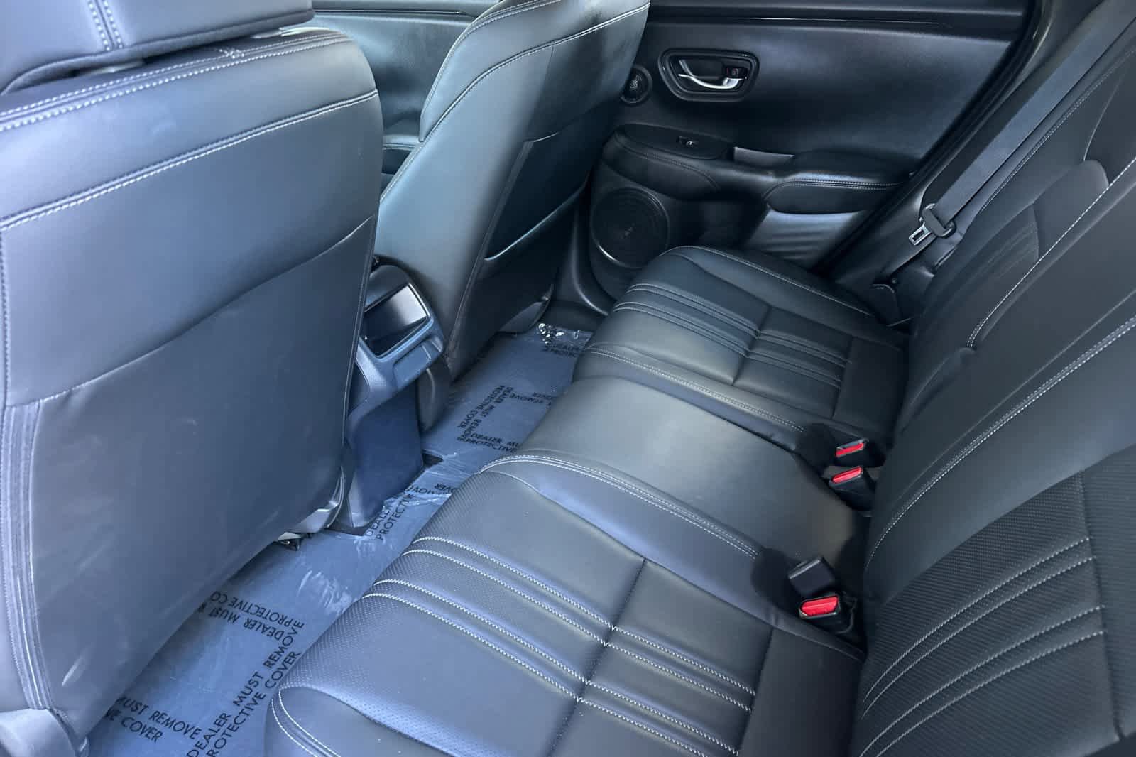 Used 2023 Honda HR-V EX-L image 4
