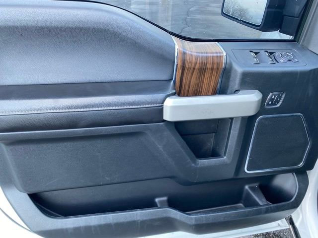 Used 2016 Ford F150 Lariat w/ Equipment Group 502A Luxury image 17