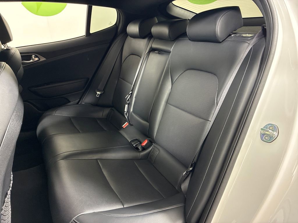 Used 2020 Kia Stinger GT1 image 26